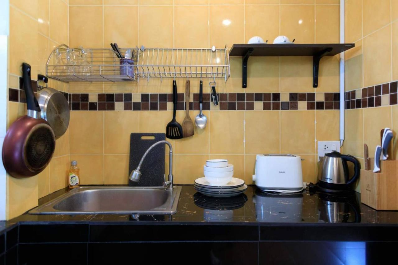Bang Po Hut Otel Ban Bang Po Dış mekan fotoğraf