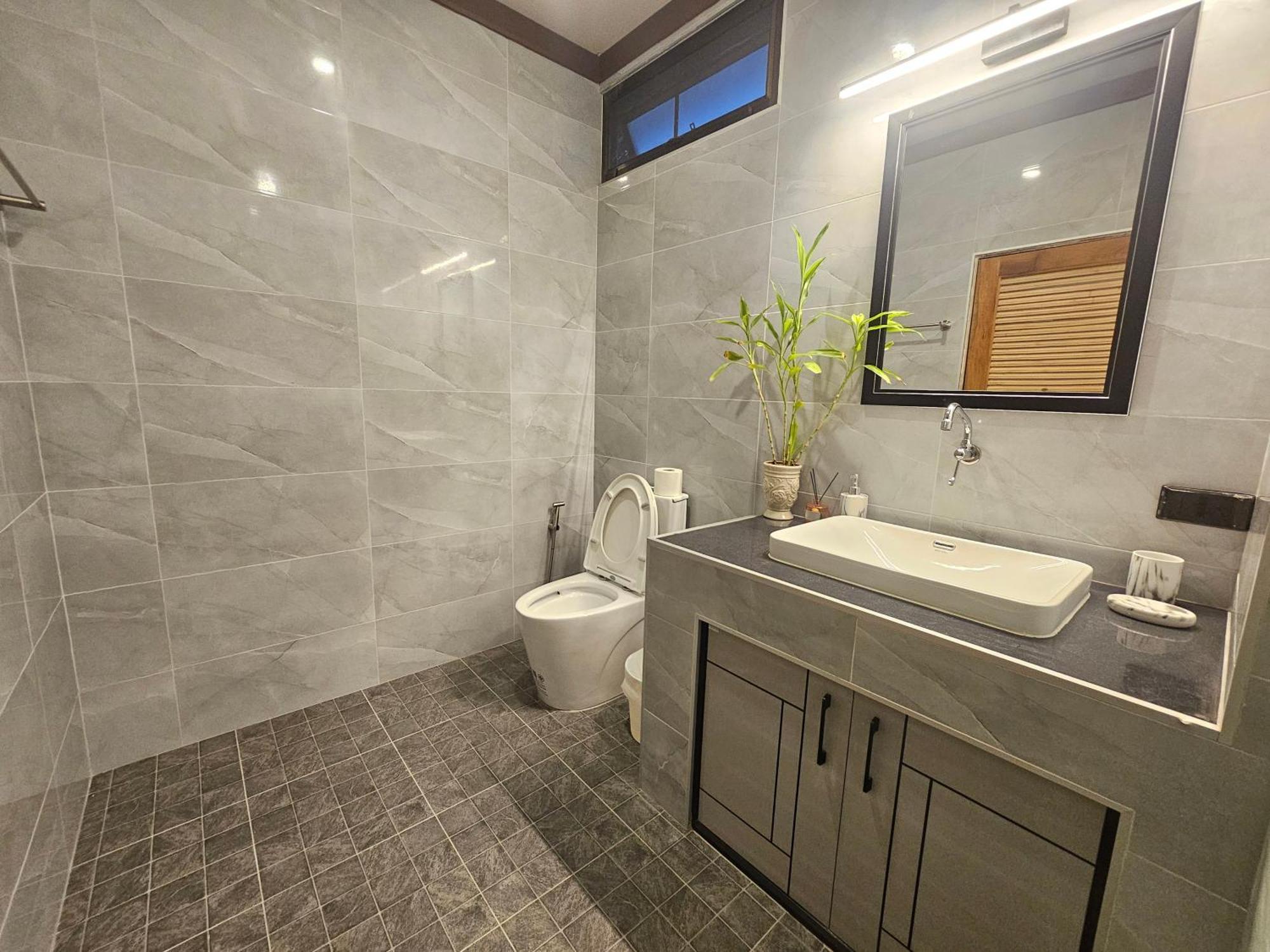 Bang Po Hut Otel Ban Bang Po Dış mekan fotoğraf